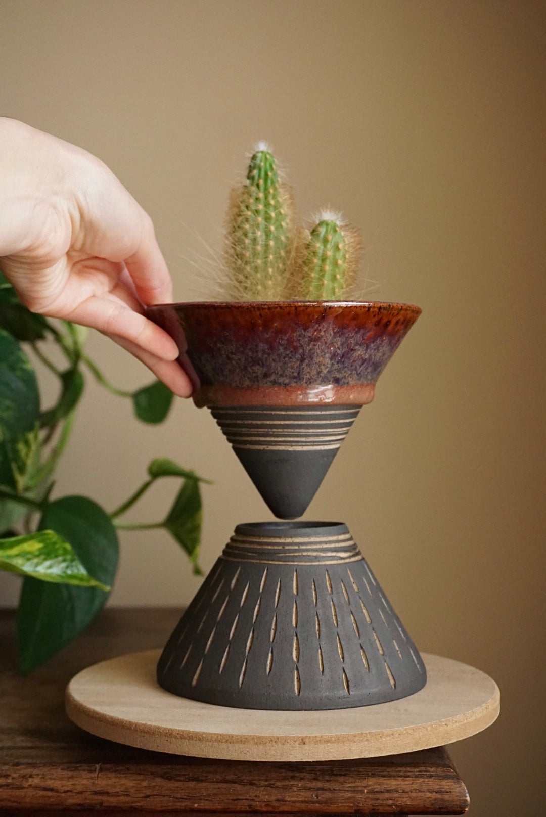 Sangria | Carved Cone Planter