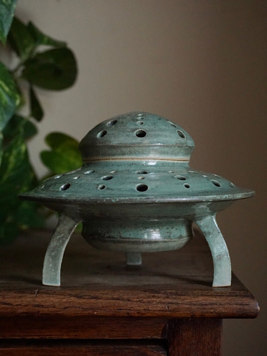 UFO | Candle Holder & Incense Burner