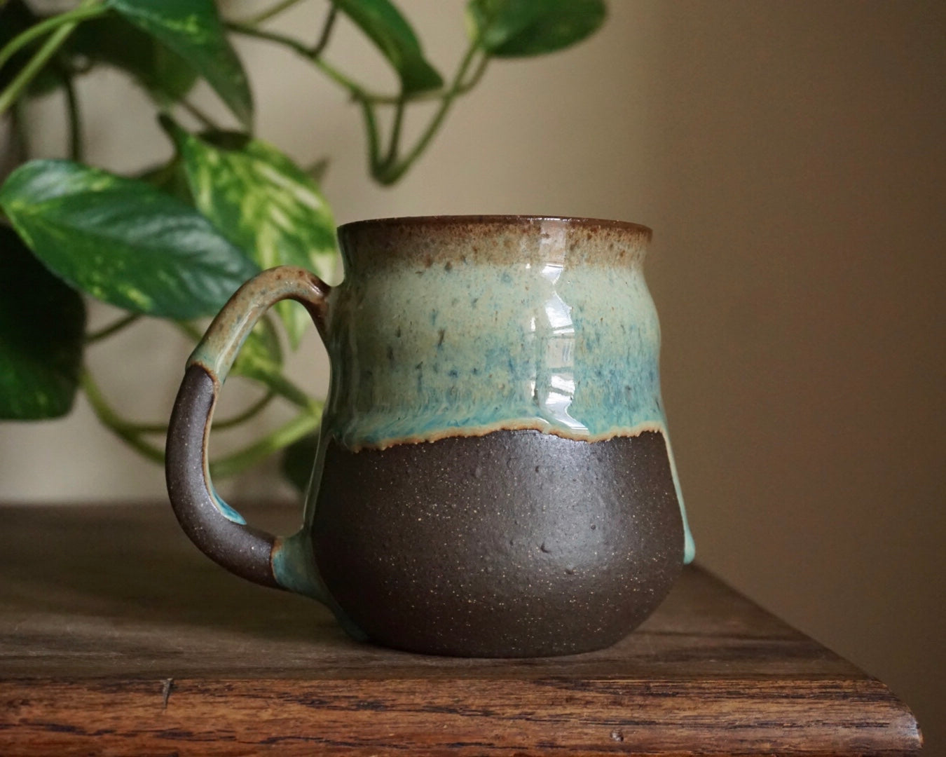 6| Oyster Mug